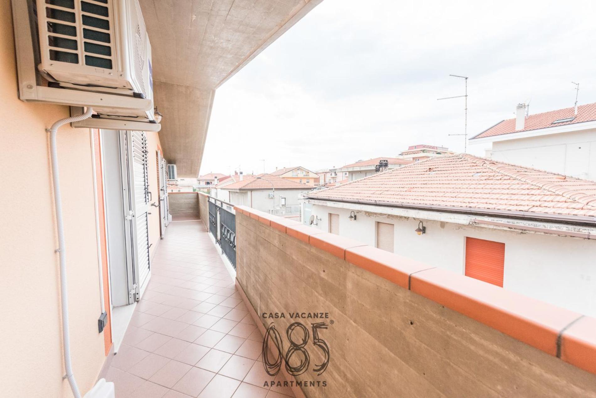 085 Apartments Монтесильвано Экстерьер фото